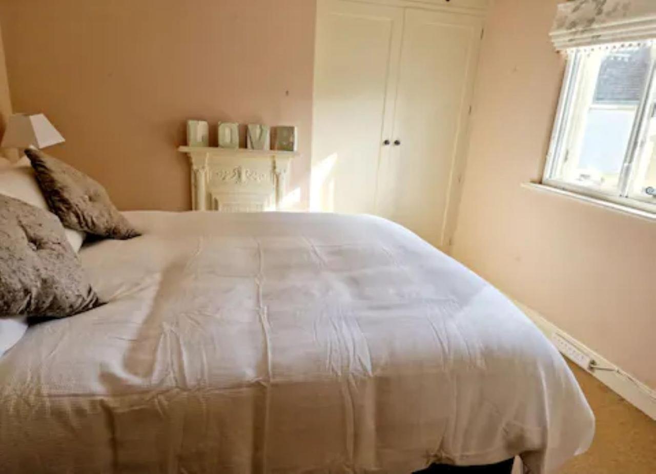 Jackdaw Cottage-Beautiful Cottage, Town Centre ويمبورن مينستر المظهر الخارجي الصورة